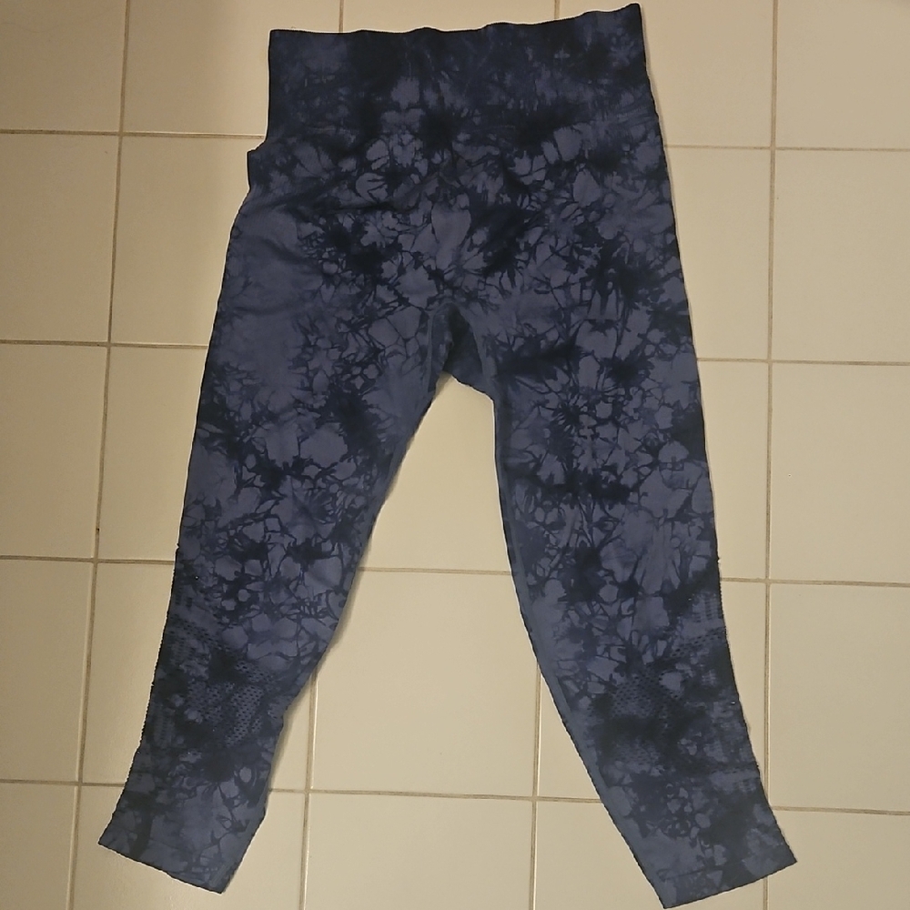 PINK Victoria's Secret Navy Tie-Dye Leggings